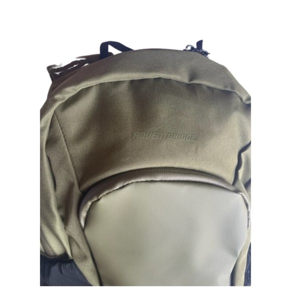 2L Hydration Backpack Olive Green. Removable Water Bladder. Straps with whistle - Picture 3 of 12